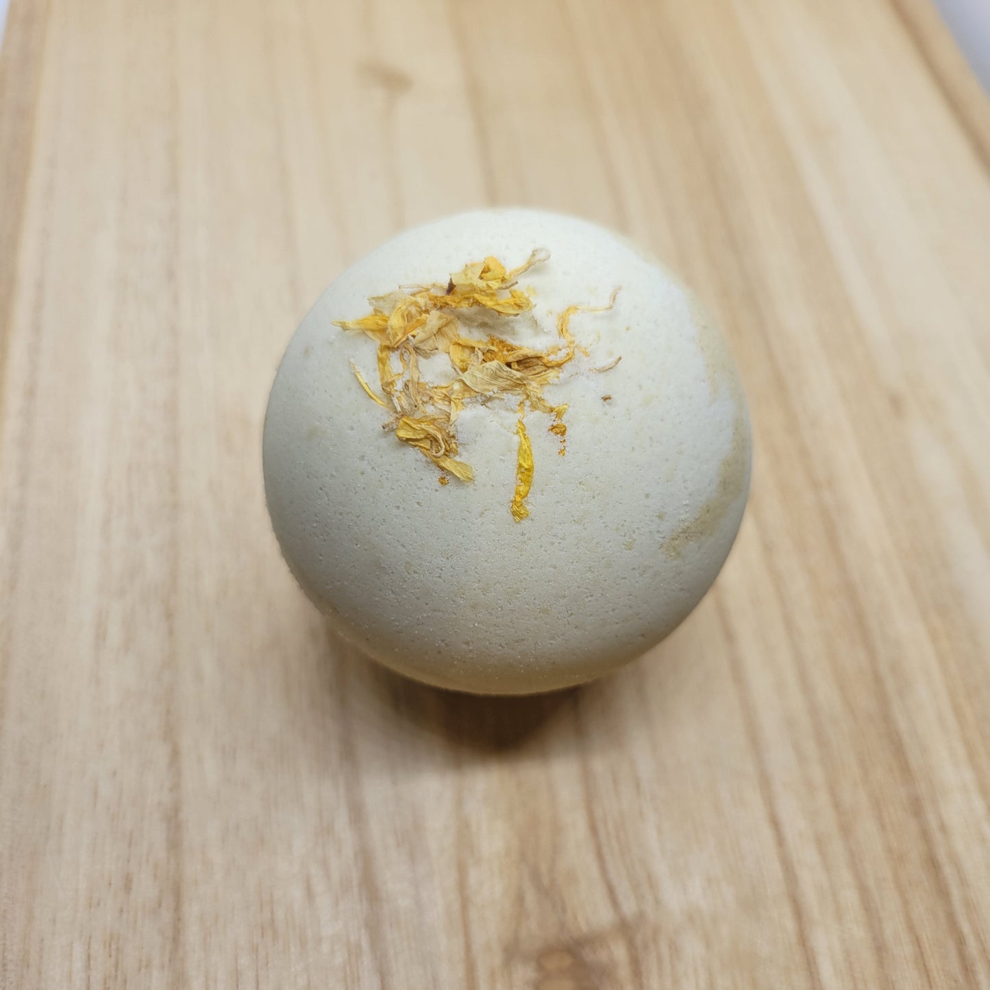 Cashmere Citrus Butter Bomb